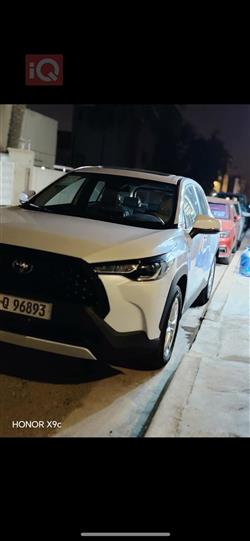 تۆیۆتا کۆرۆلا کرۆس